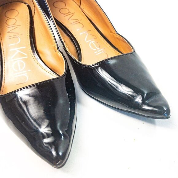 Calvin Klein Nala Two-Tone Blue/Black Patent Kitten Heels Sz 6 - Picture 7 of 9